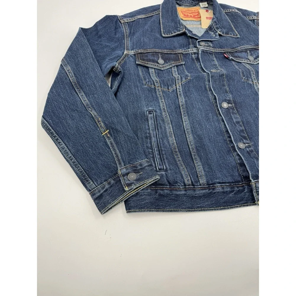 Levis iconic levi