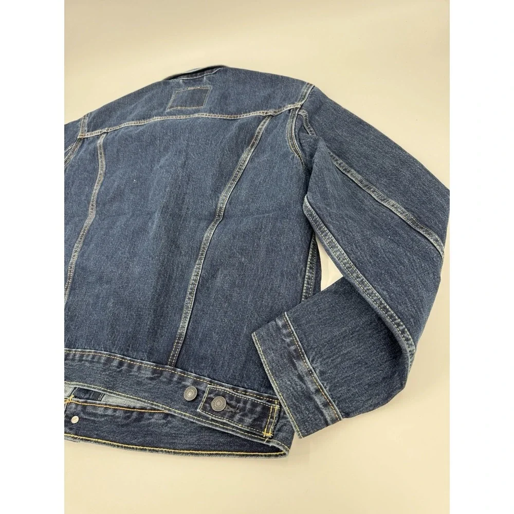 Levis iconic levi