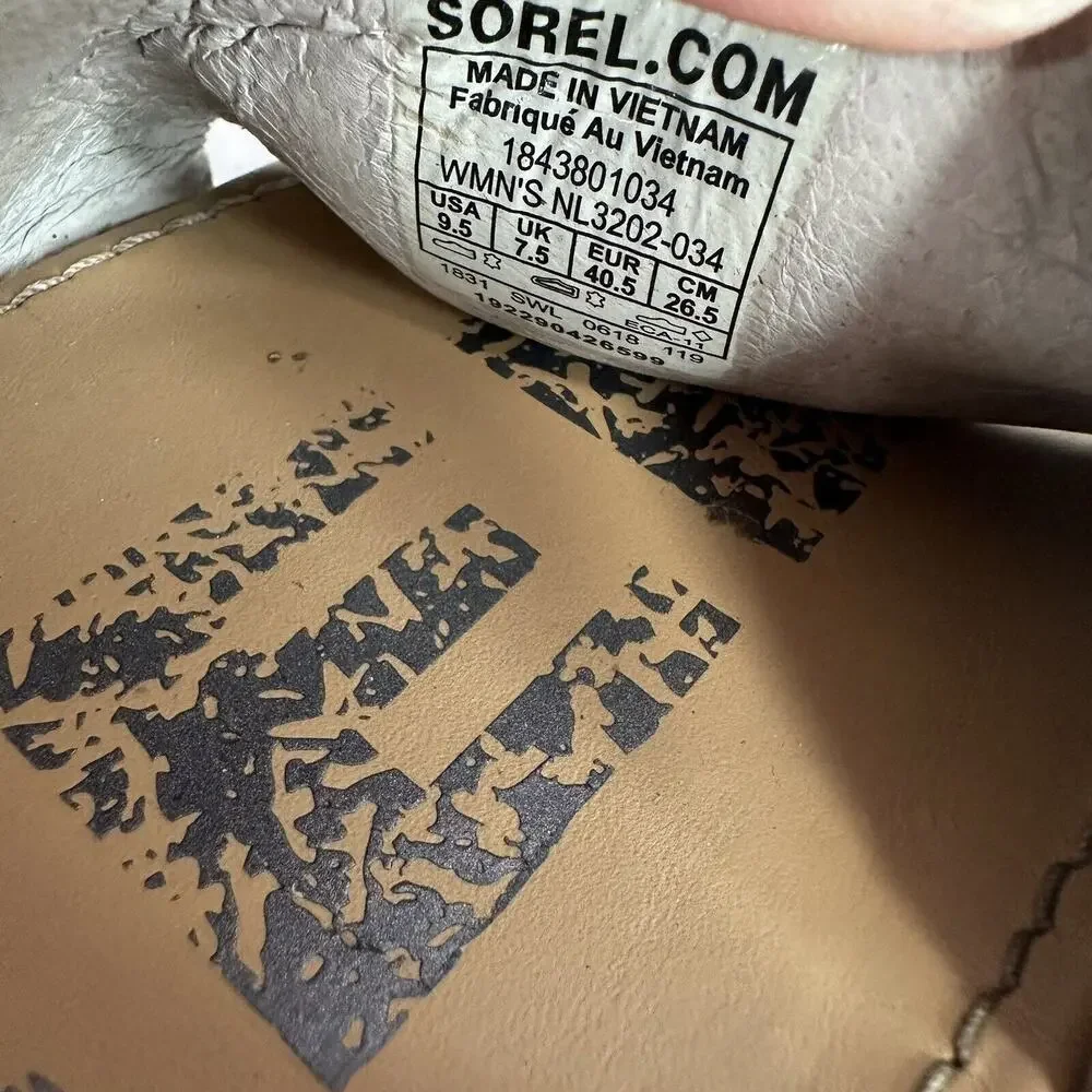 Sorel good used