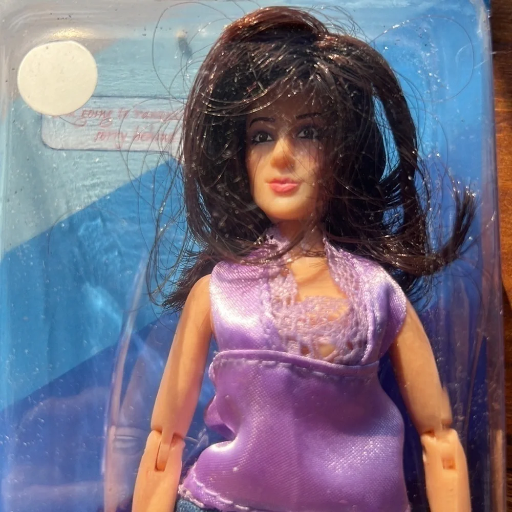 N/A wear plastic