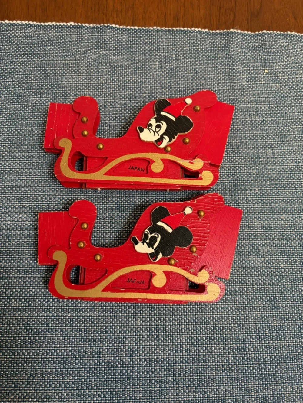 Disney small themed