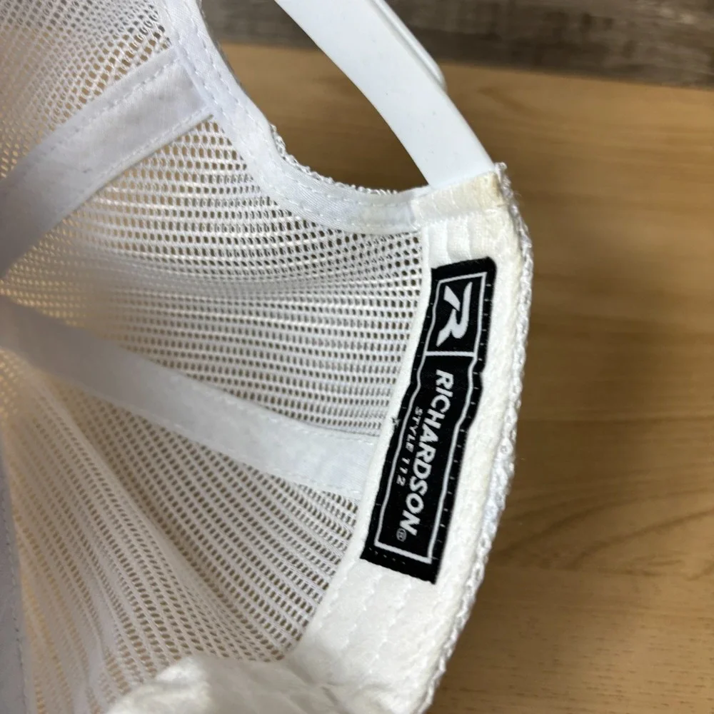 outdoor cap Company good used