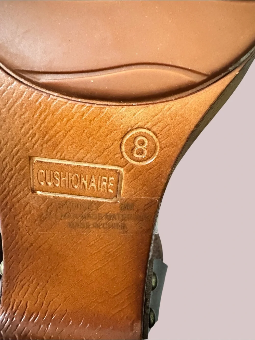 Cushionaire stylish comfortable