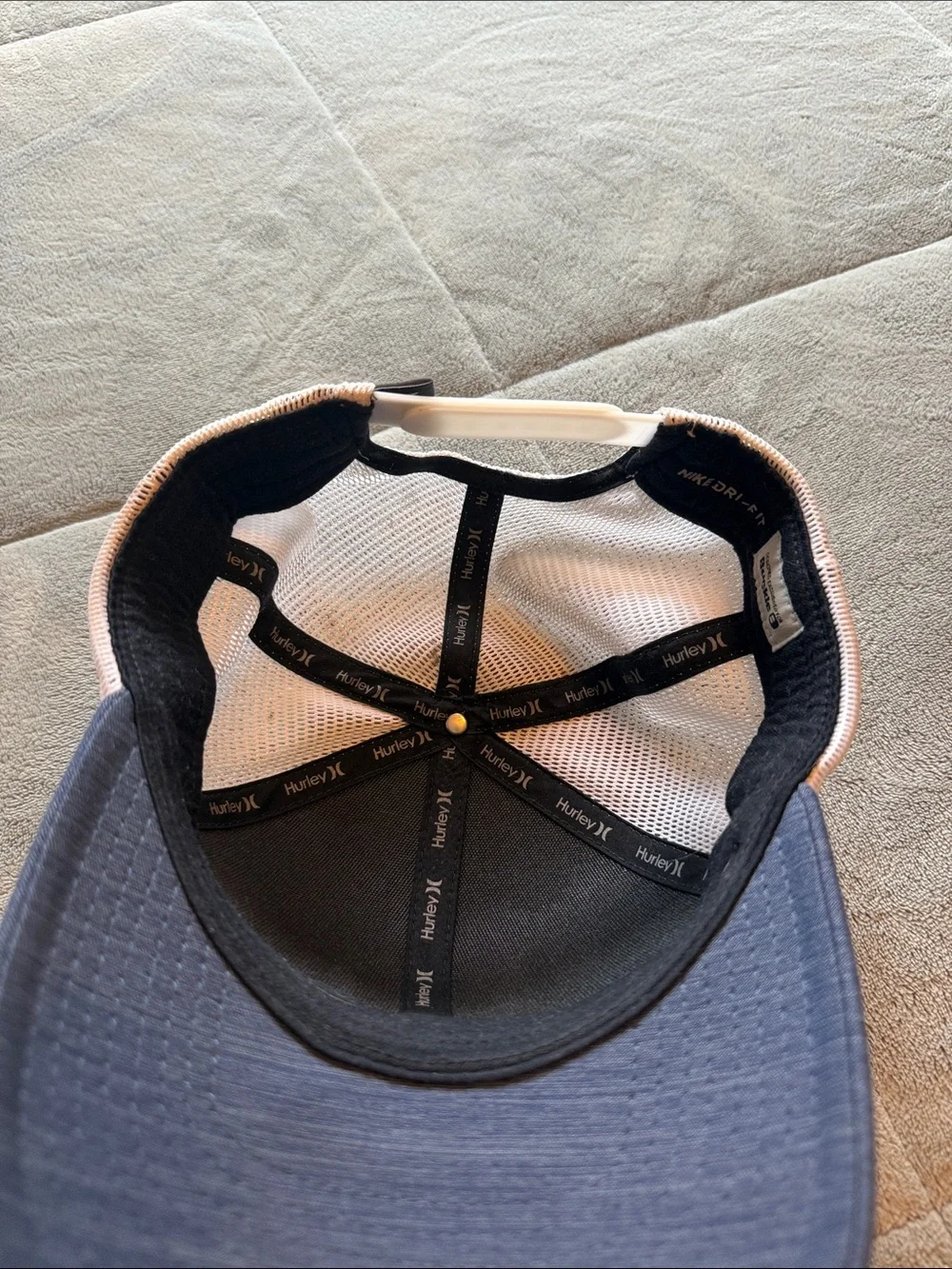 Hurley stylish trucker