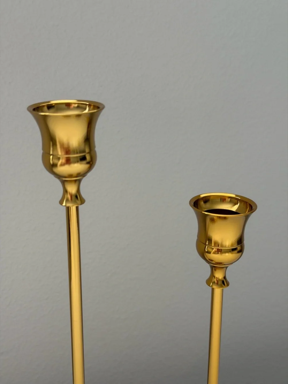 N/A elegant gold