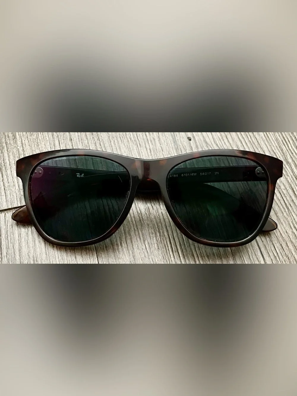😎 Ray-Ban Tortoise Frame Sunglasses 😎