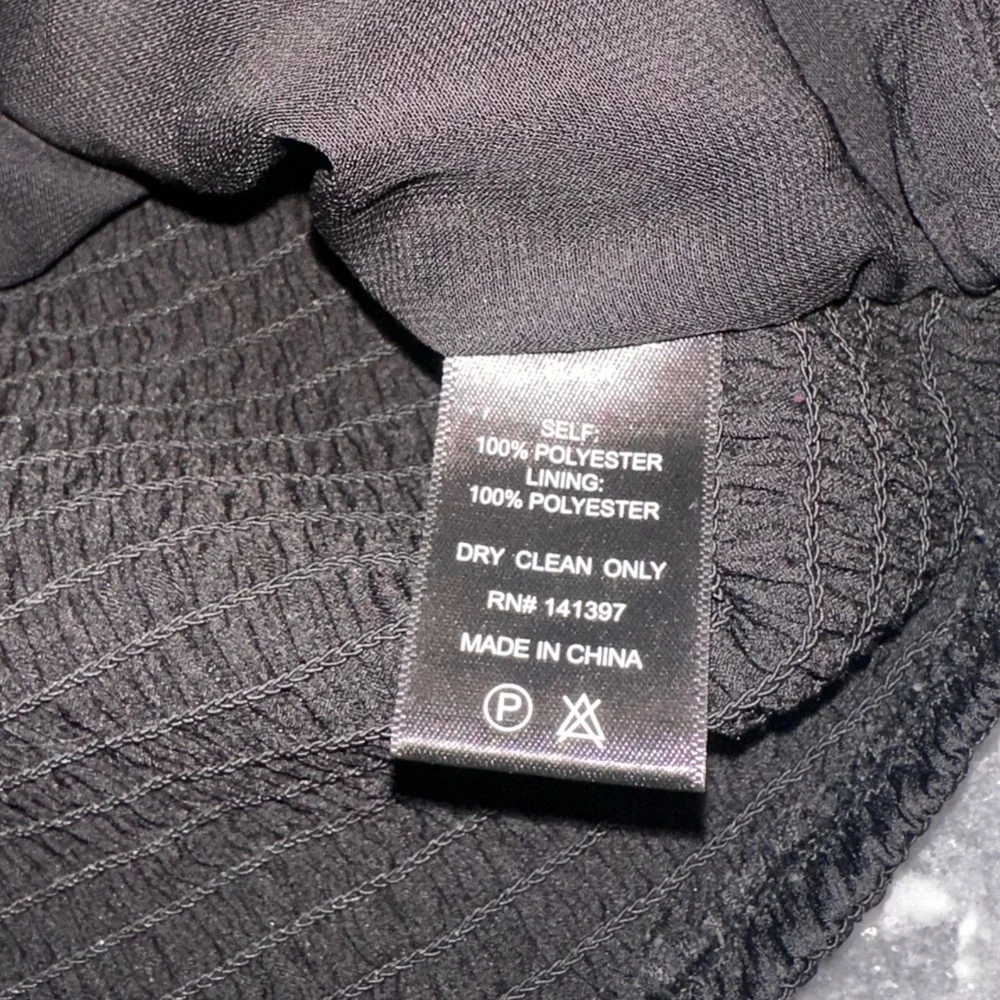 Astr chic black