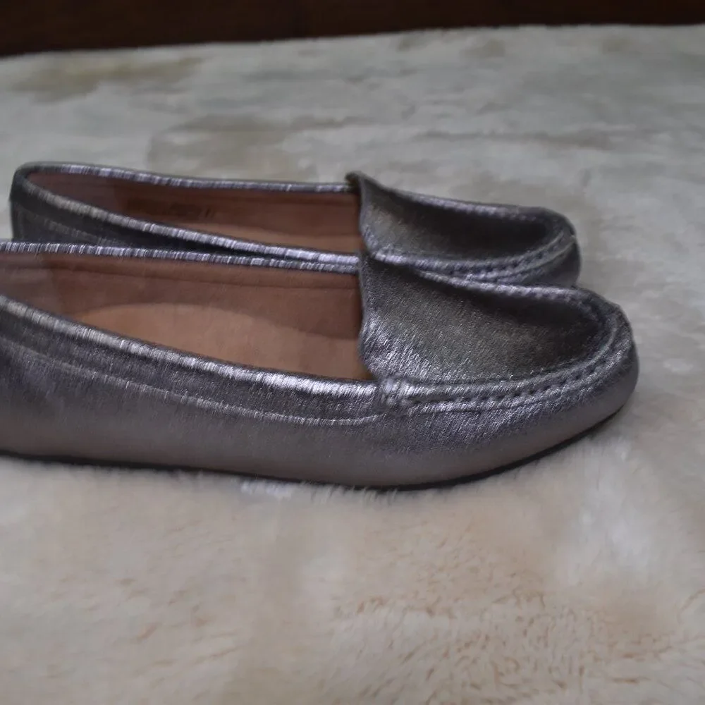 Vionic Metallic Silver Leather Loafers