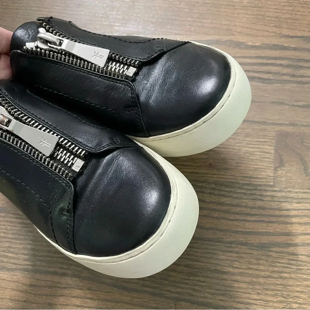 Frye great pre
