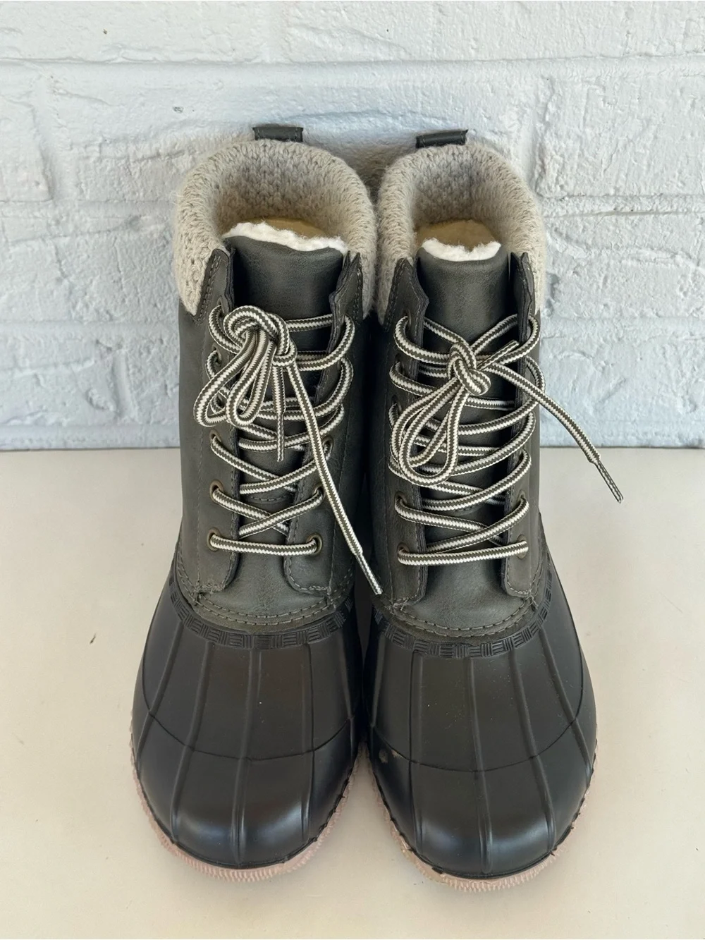 Magellan Outdoors ✨gray black
