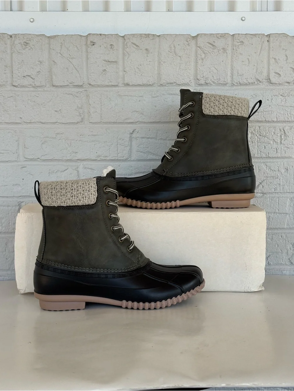 Magellan Outdoors ✨gray black