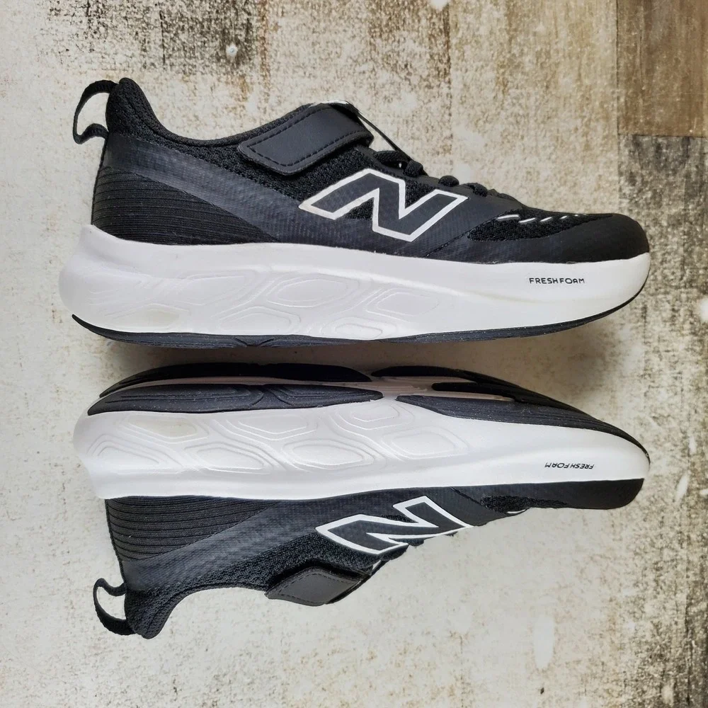 New Balance excellent blue