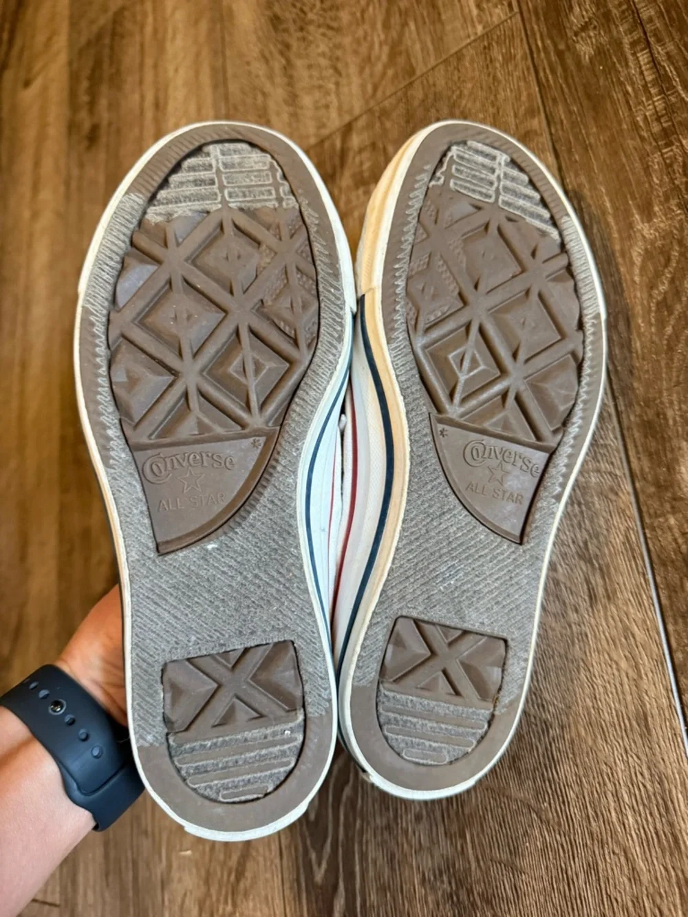 Converse great shape