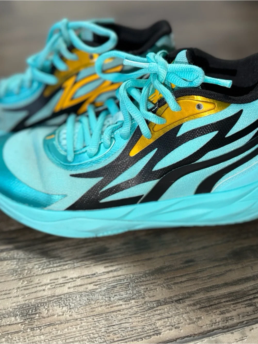 Puma secure sneakers
