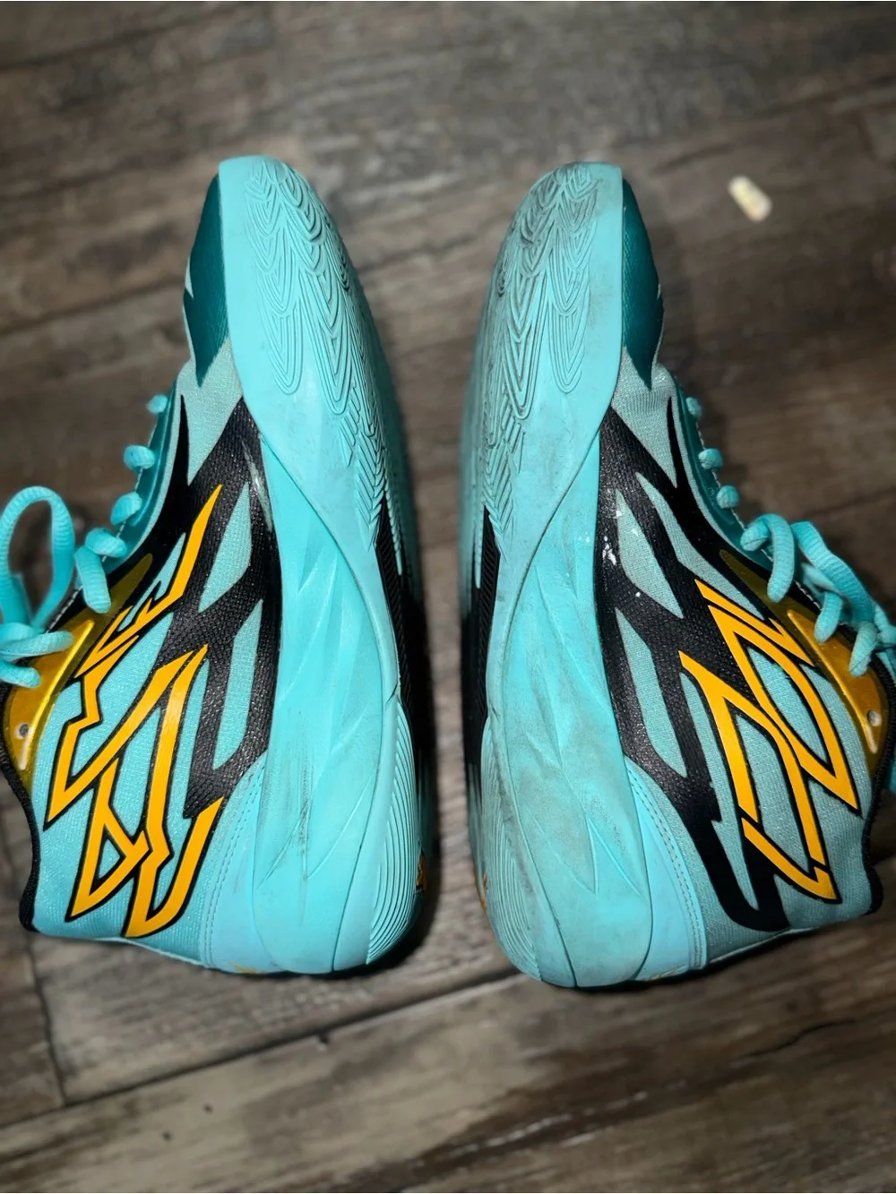 Puma accents comfort sporty