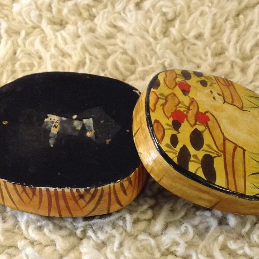 Hand Crafted vtg hand