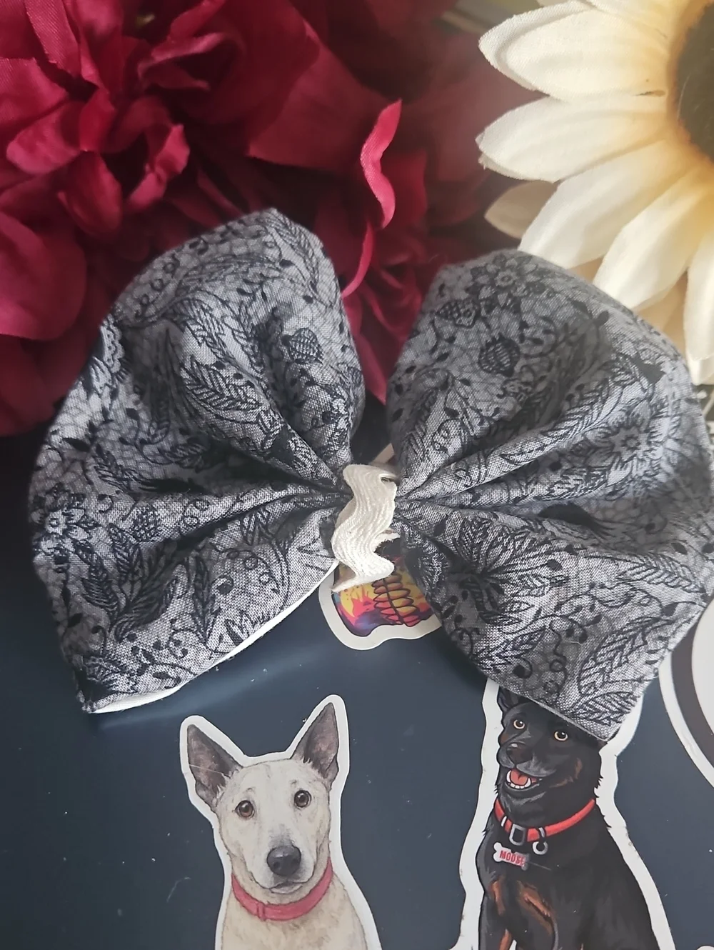 Handmade Pet/Dog Collar Bow NEW