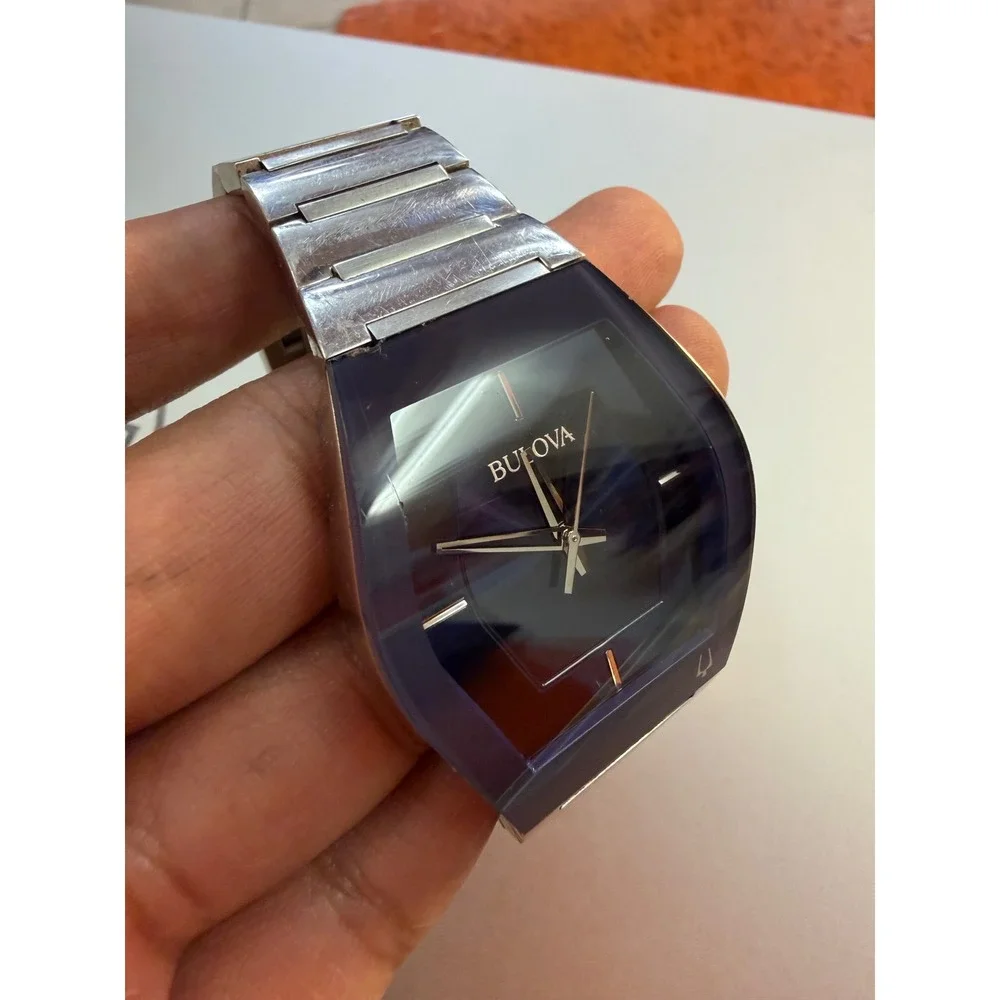 Bulova functionality against casual