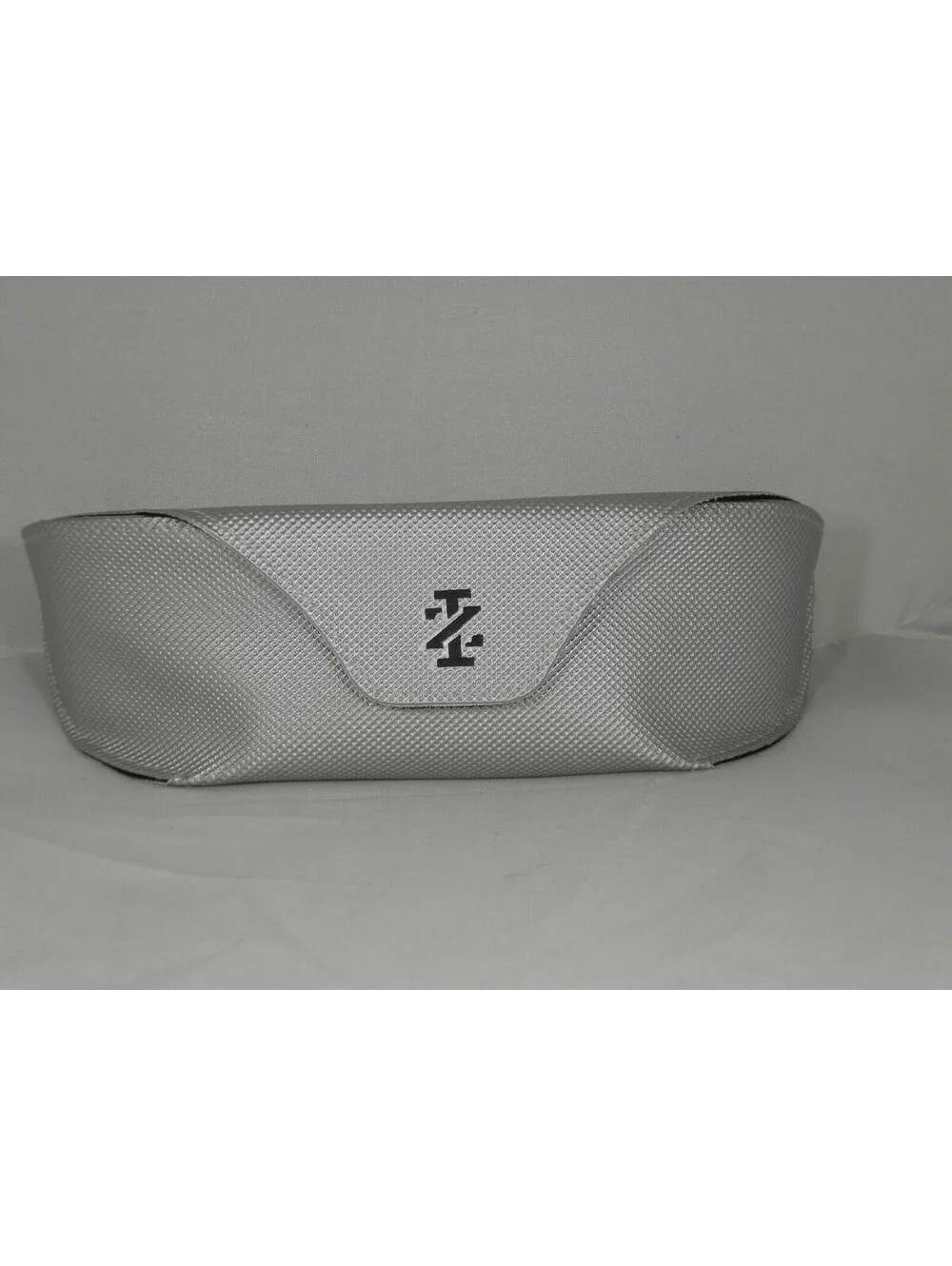 Izod model iz765