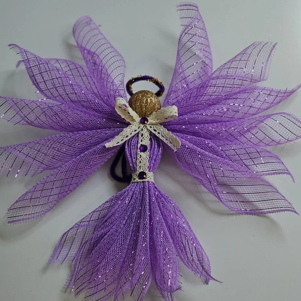 Boutique stunning purple