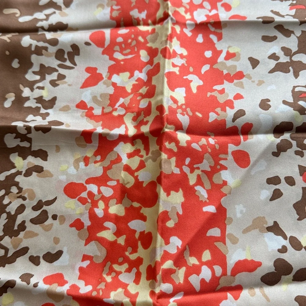 bill blass stylish scarf