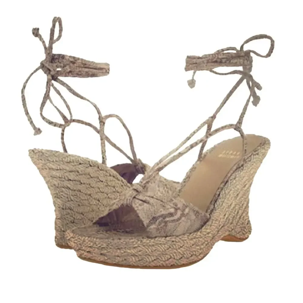 Stuart Weitzman stuart weitzman