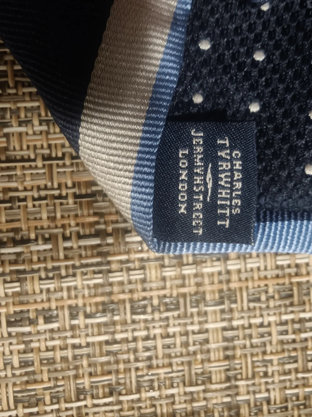 Charles Tyrwhitt classic striped