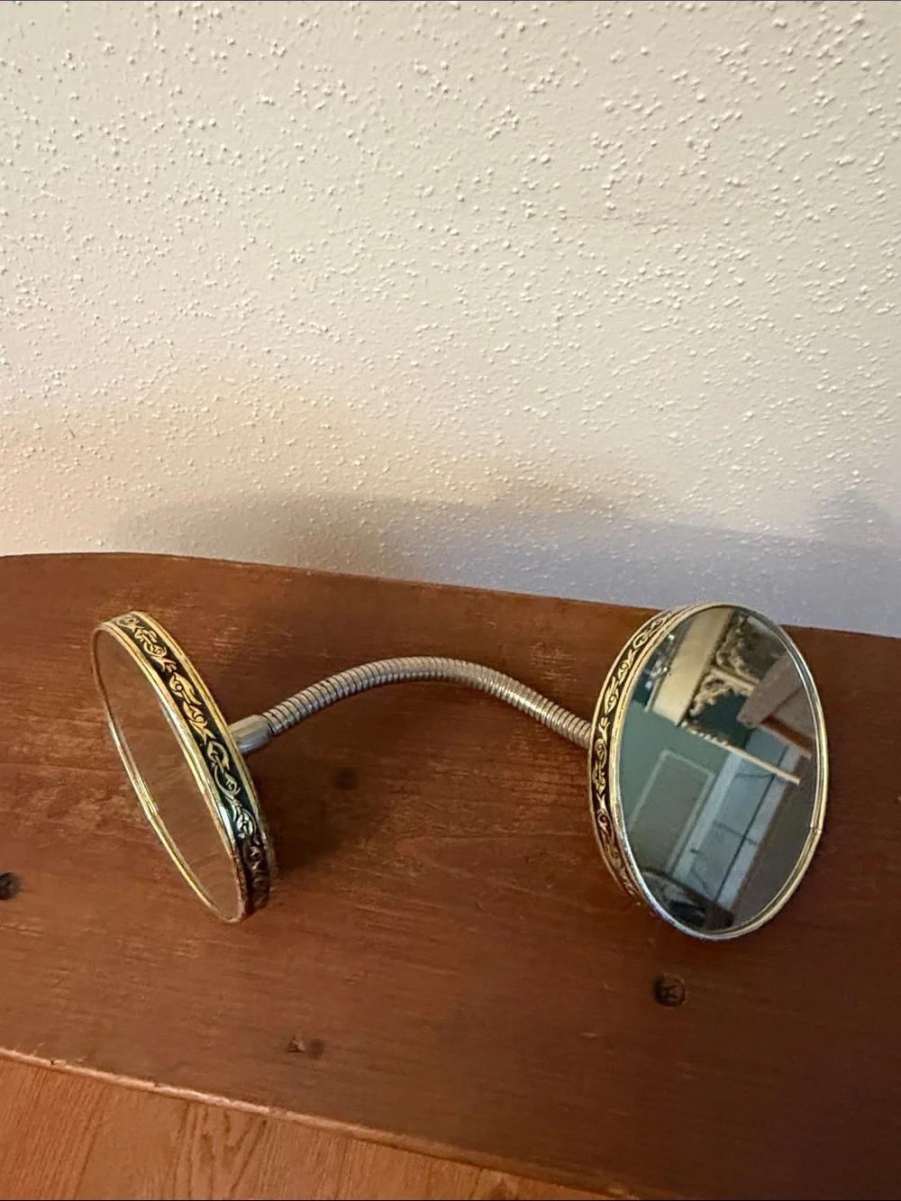 N/A elegant brass