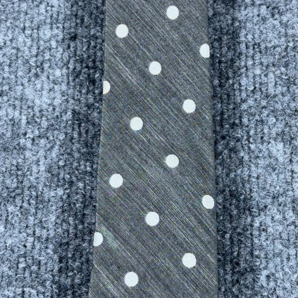 Express mens necktie