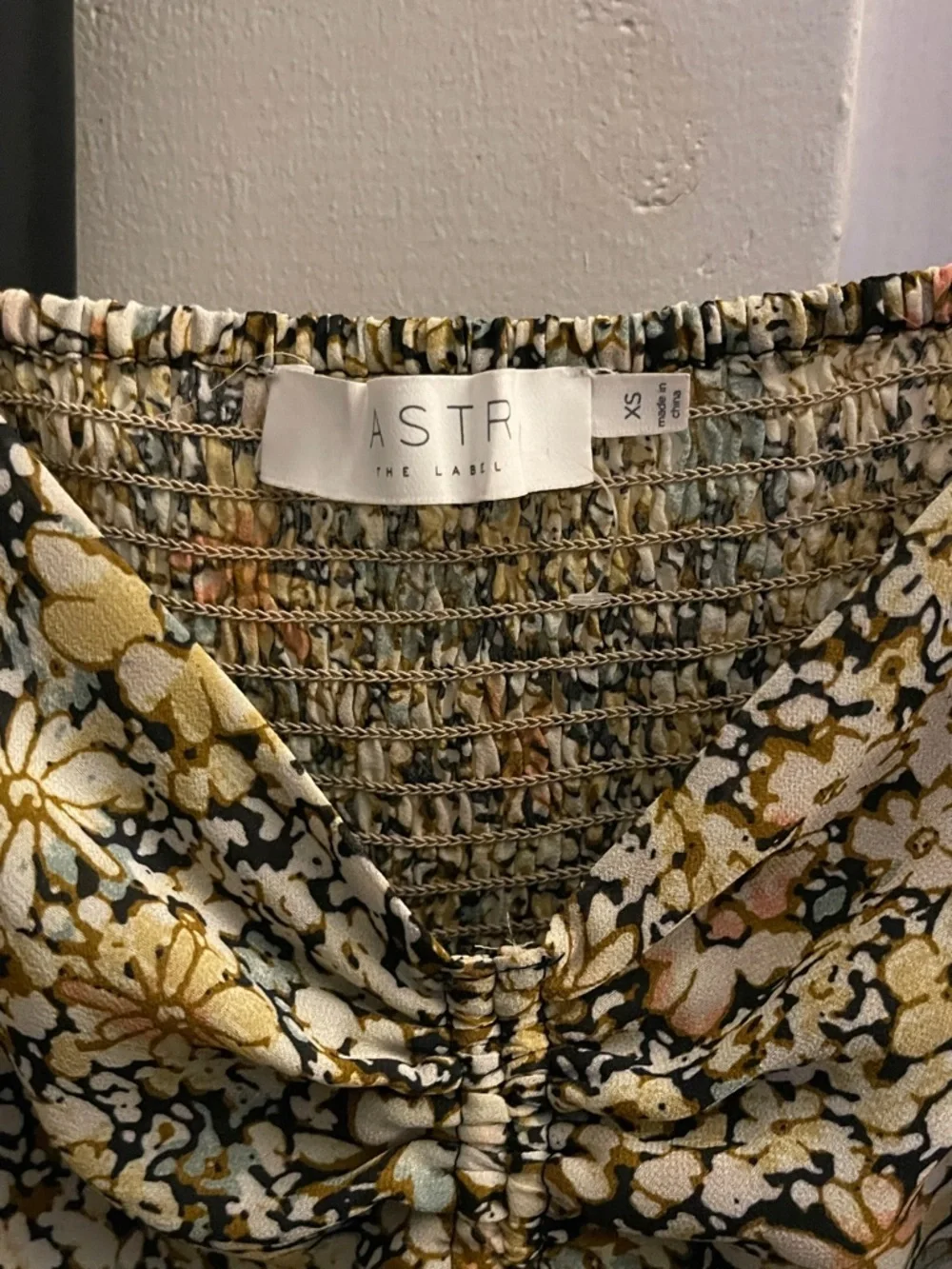 Astr floral sheer