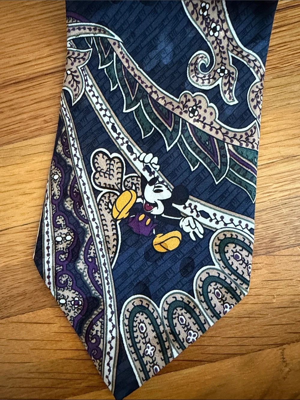 Disney measures 75”