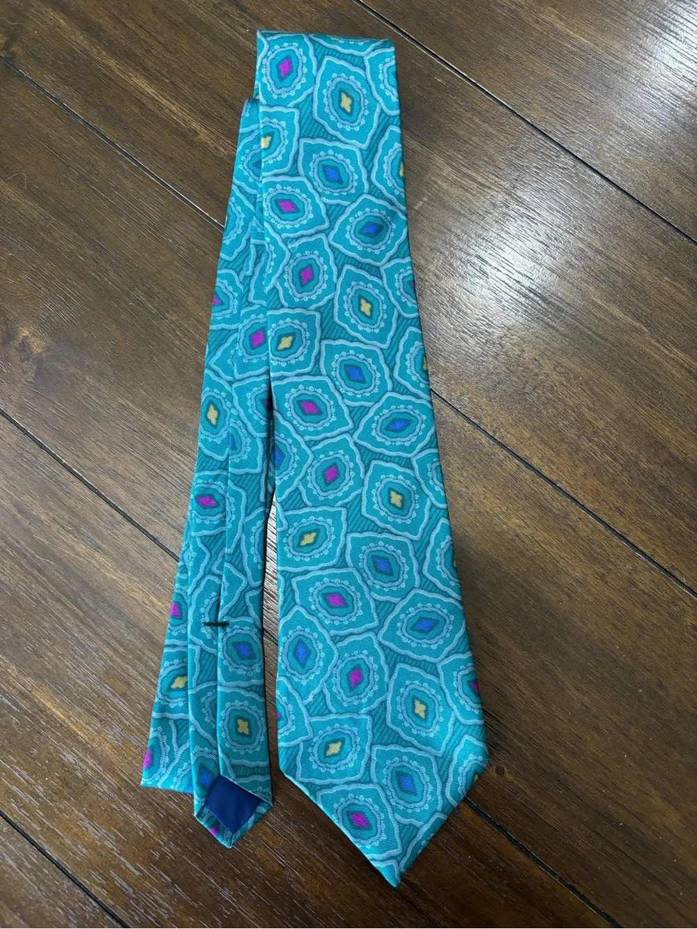 Perry Ellis vintage inspired