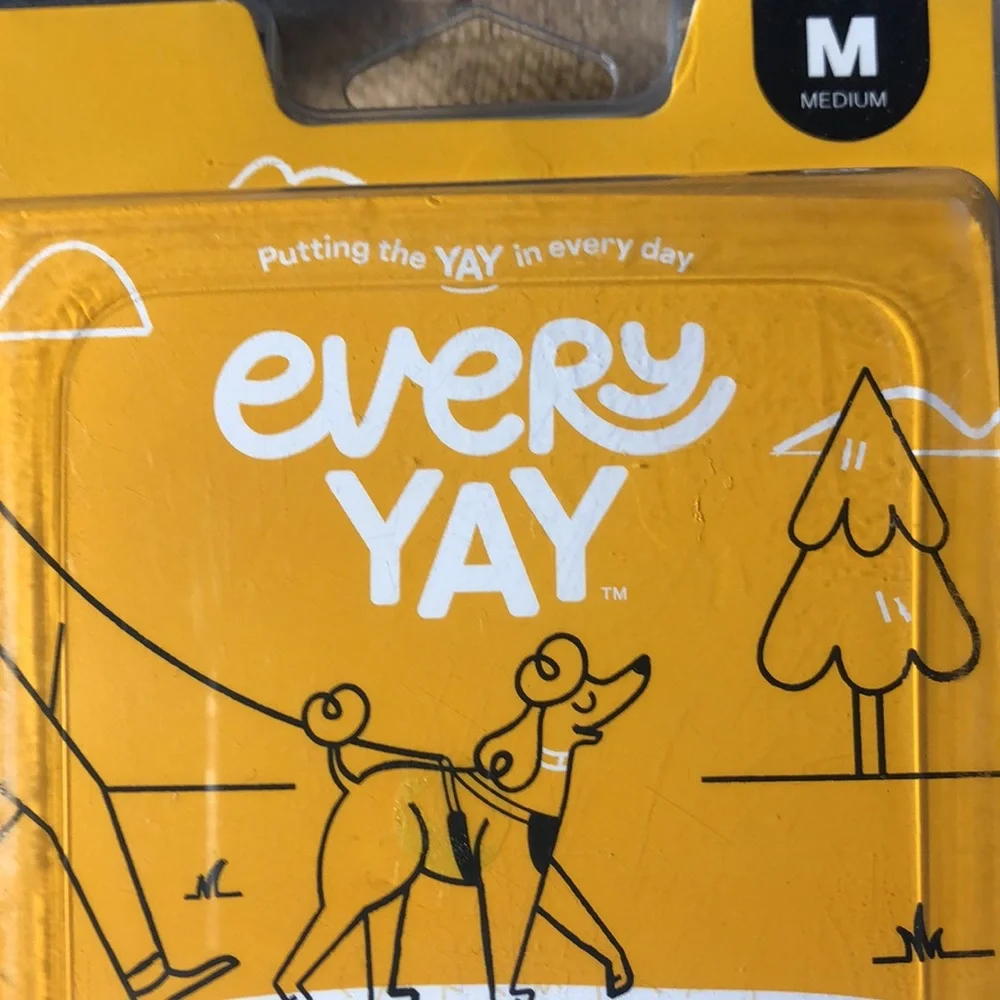 NWT Embrace the pace no pull dog harness M