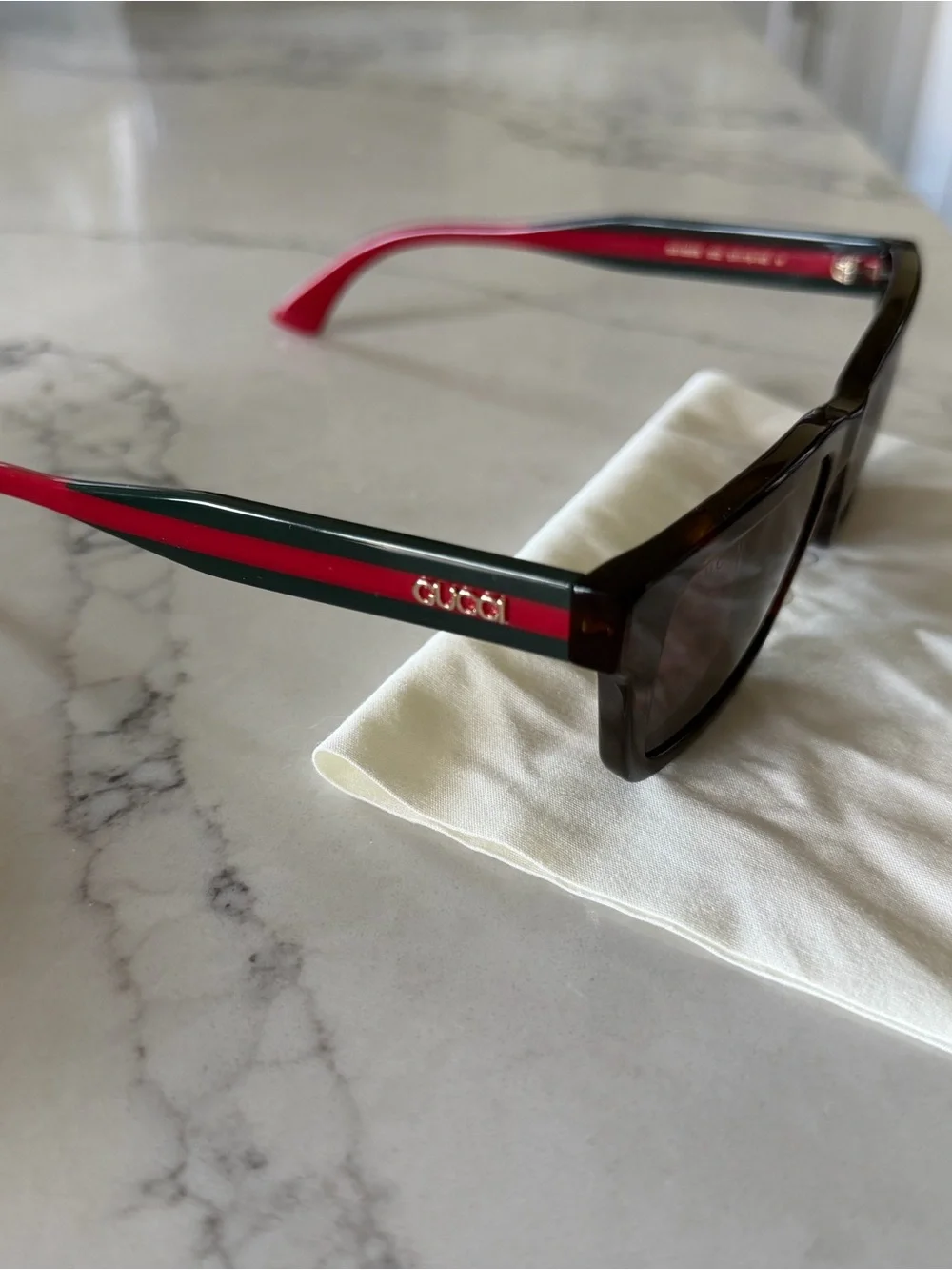 Gucci designer sunglasses