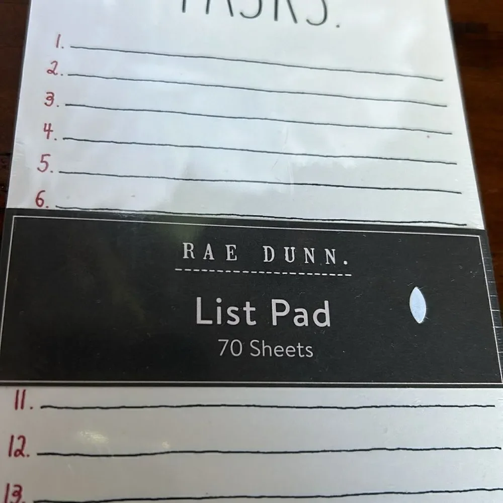 Rae Dunn 