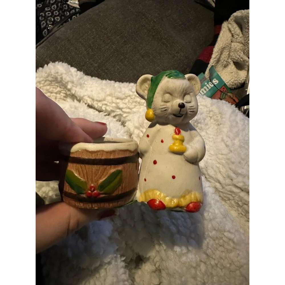 N/A vintage ceramic