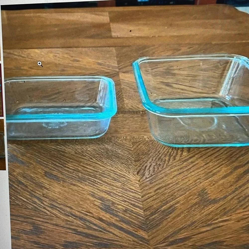 Bundle 2 clear Pyrex dishes