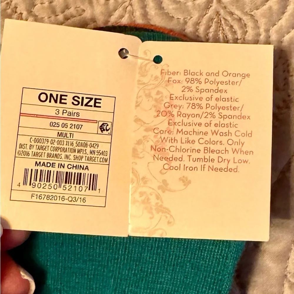 Xhilaration nwt sock
