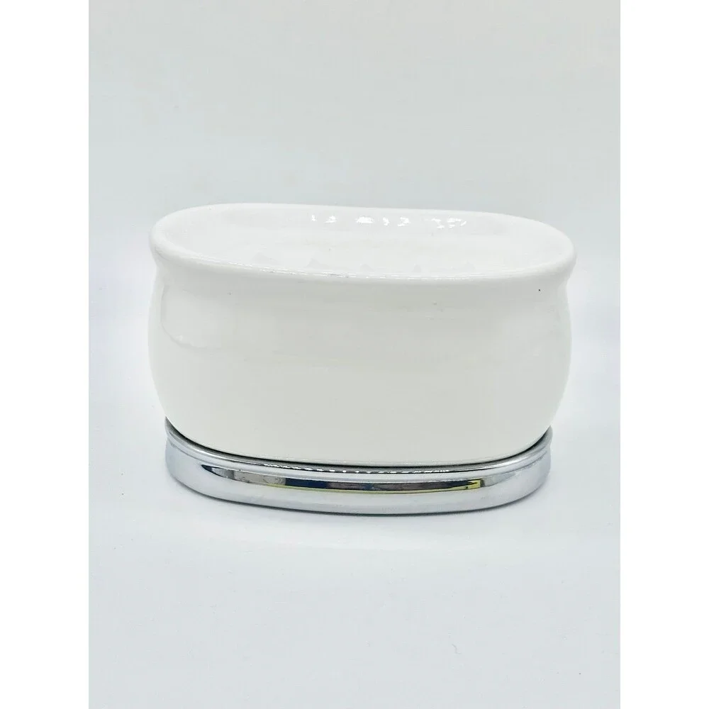 N/A white oval