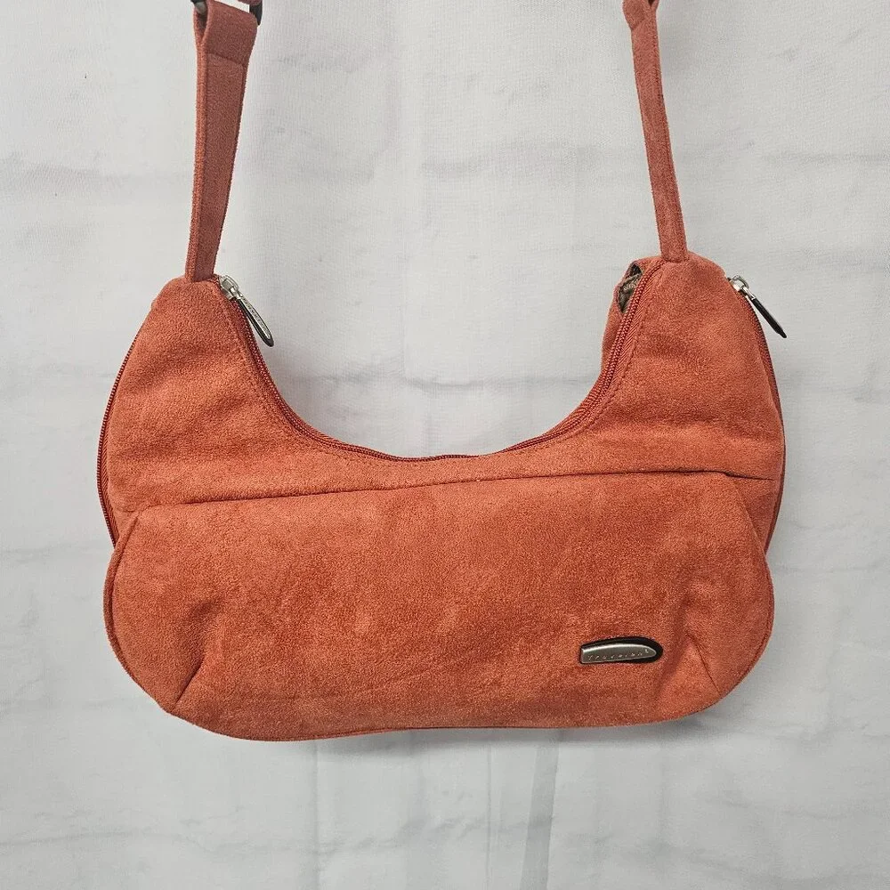 Travelon strap 17