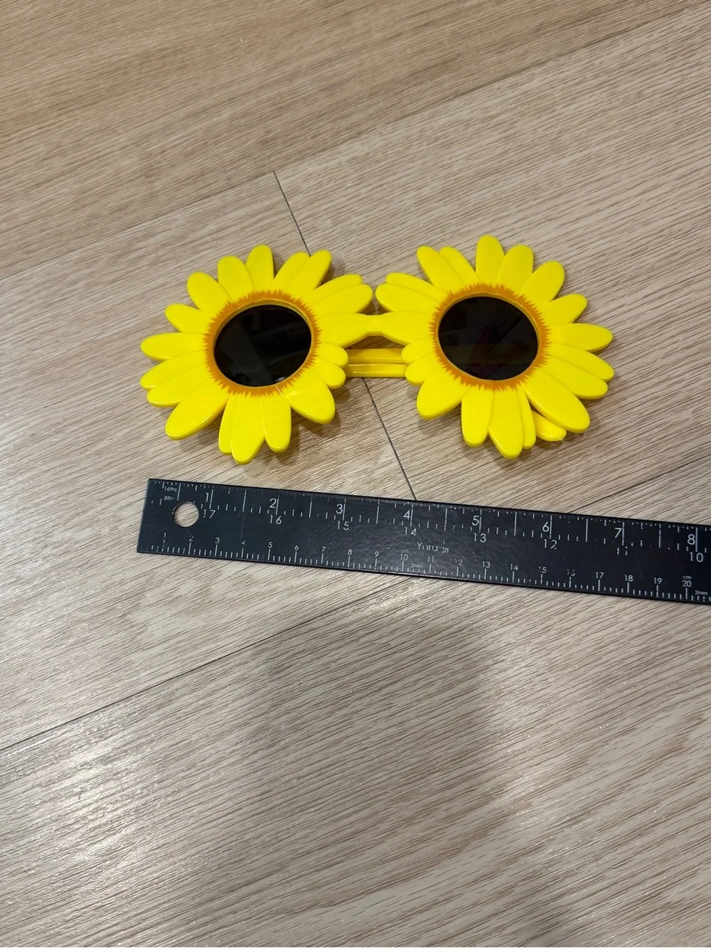 Not sure eye costume