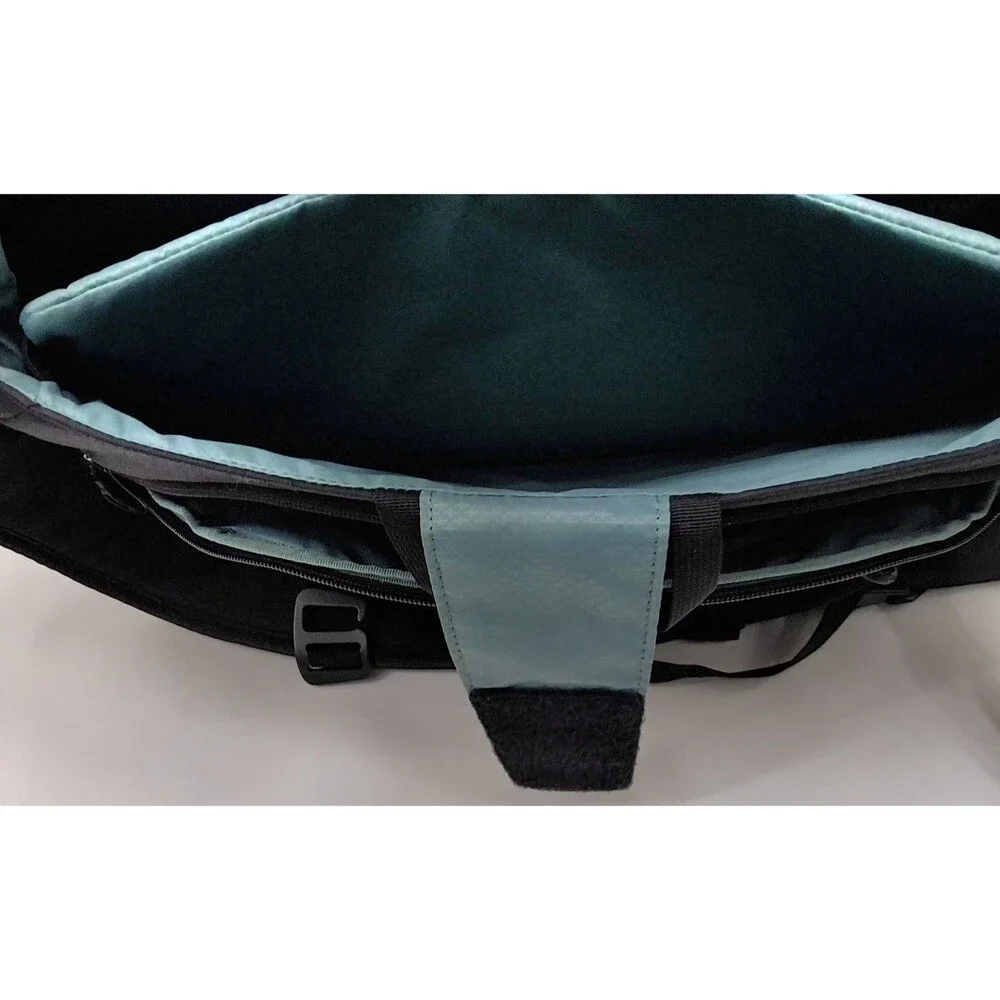 OSPREY laptop sleeve damage