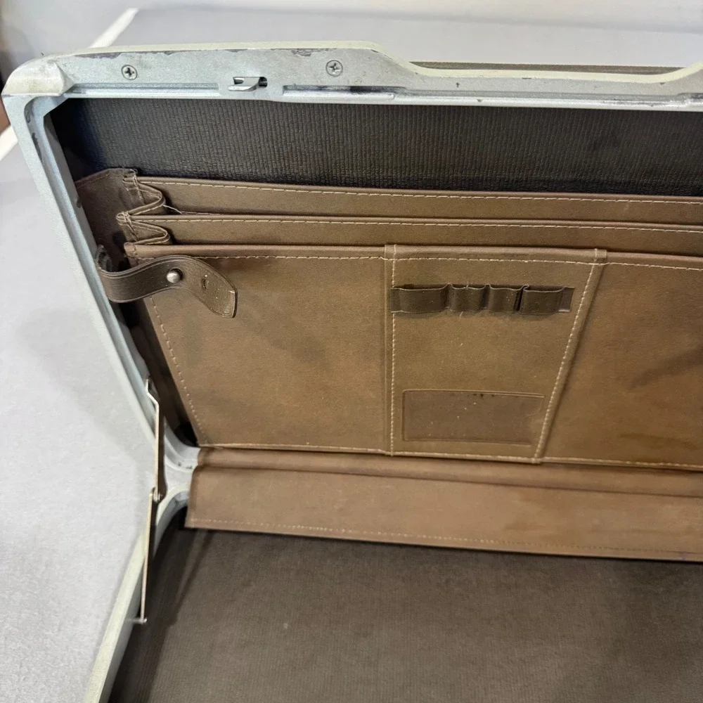 Samsonite this item