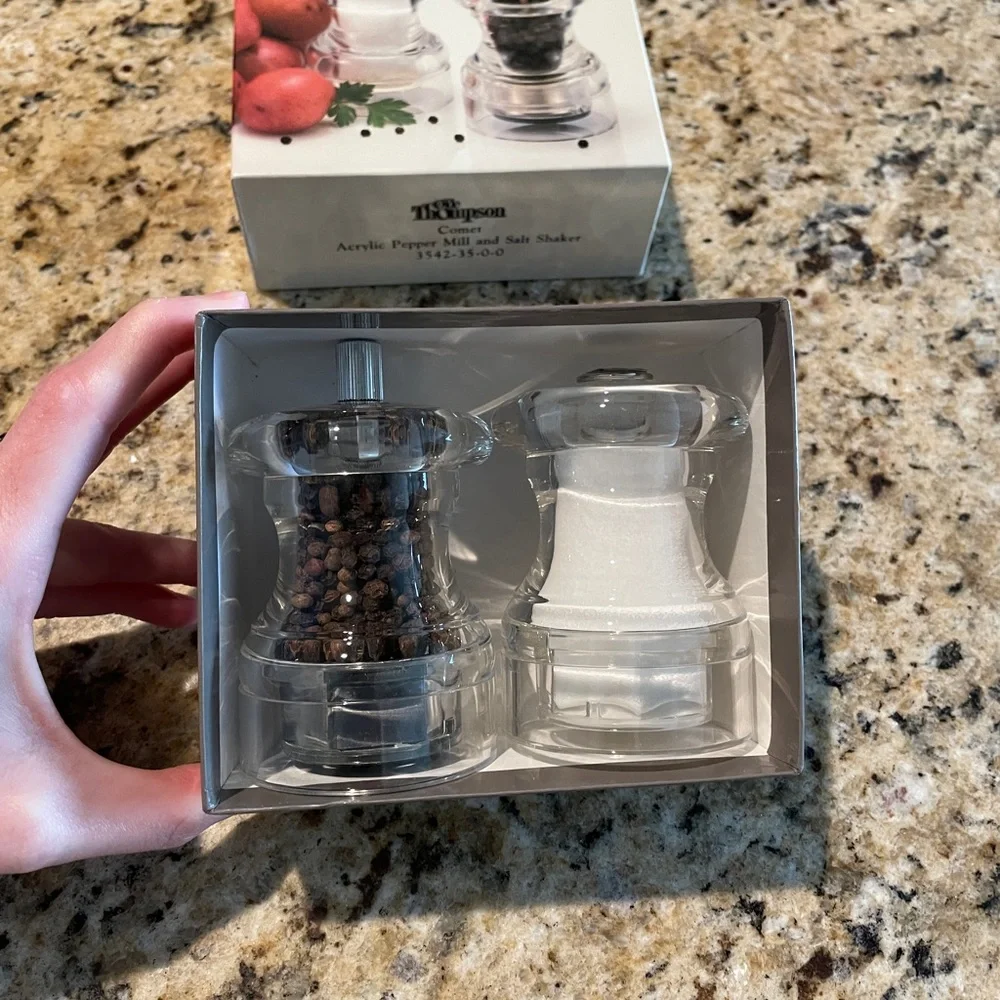 Olde Thompson salt pepper