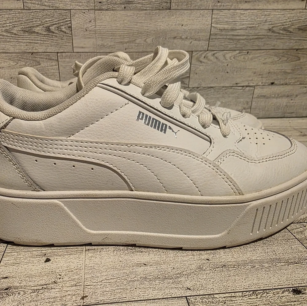 Puma Women’s Cream Platform Sneakers