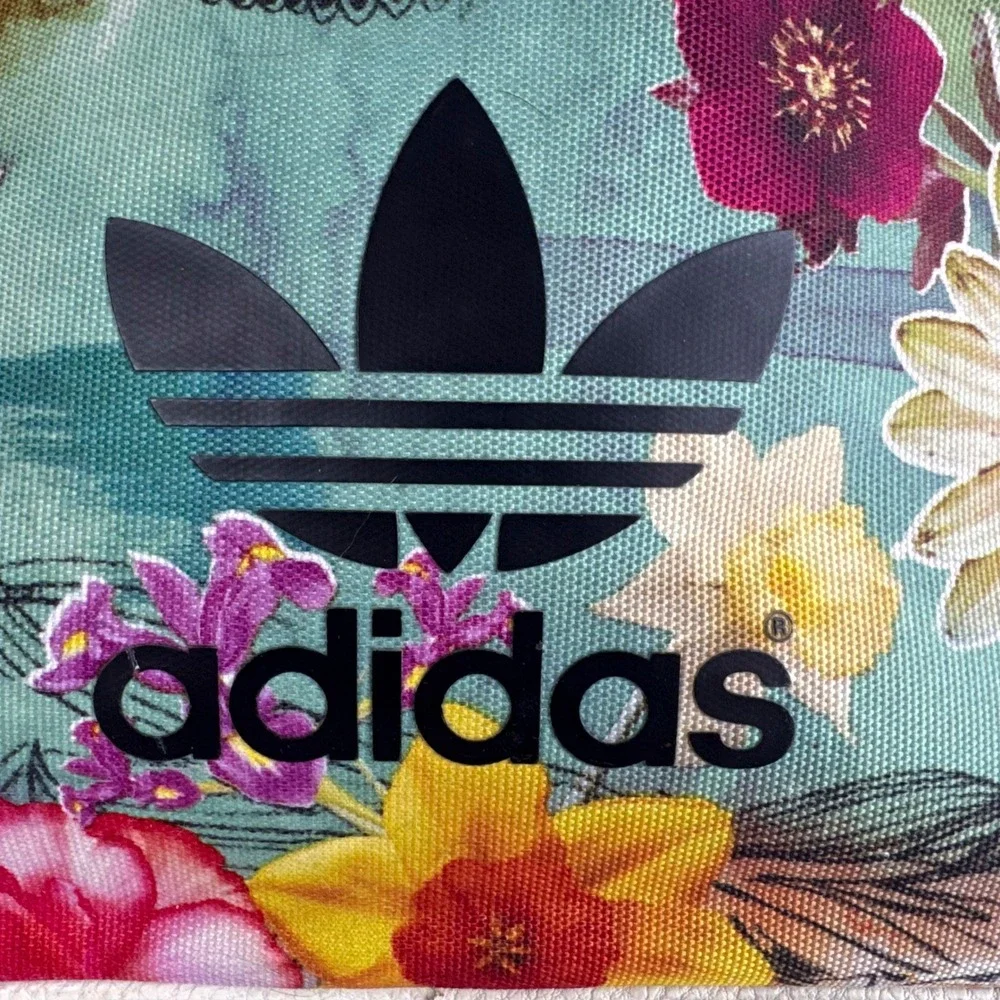 adidas originals messenger
