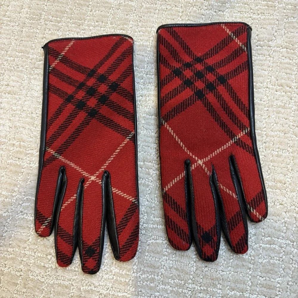 Burberry smooth these save