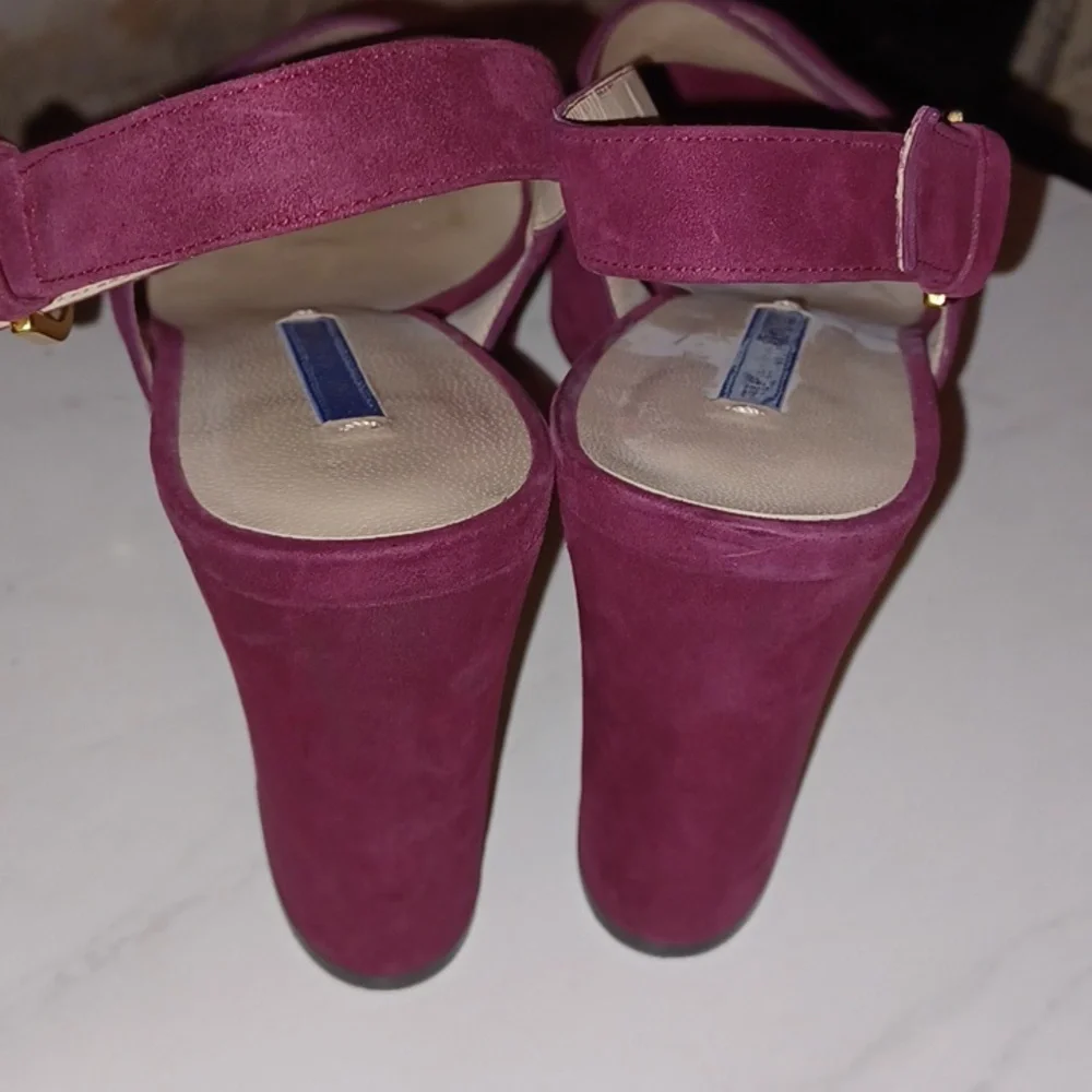 Stuart Weitzman stuart weitzman