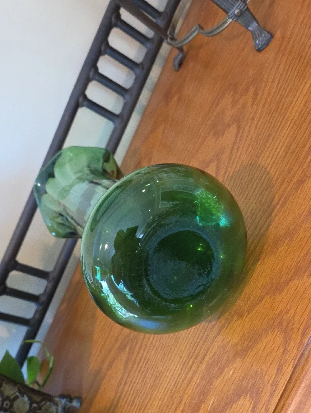 N/A green fluted