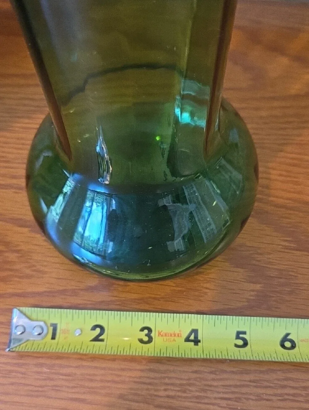 N/A green fluted